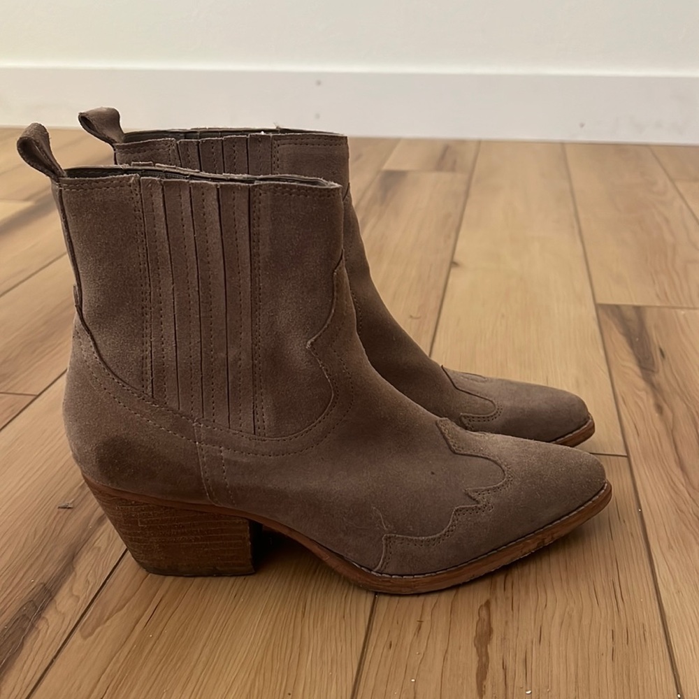 Matisse Avery western pointed toe boots
